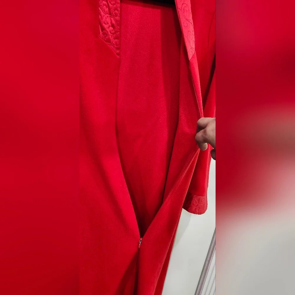 Vintage JCPenney Red Polyester Full Length Robe Quilted Collar & Cuffs Women's S